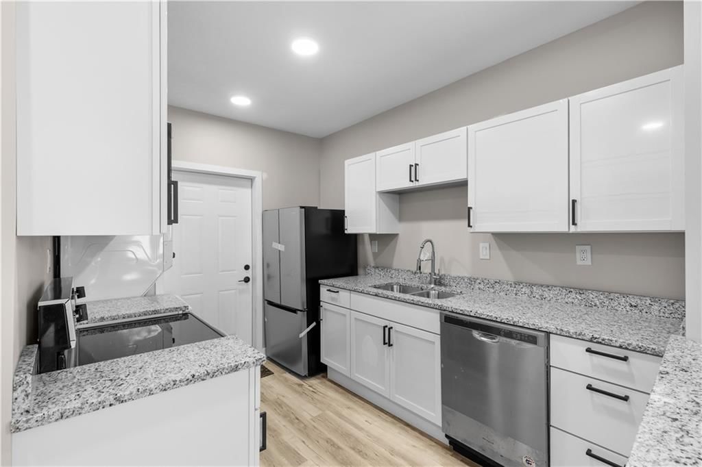 3912 Broadway Boulevard — photo 17