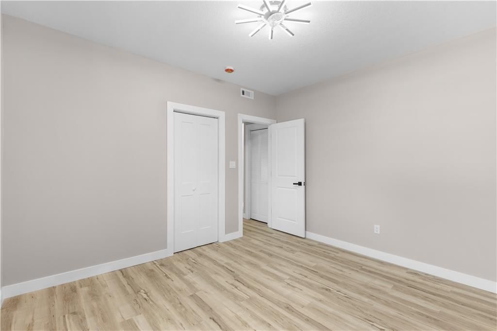 3912 Broadway Boulevard — photo 21