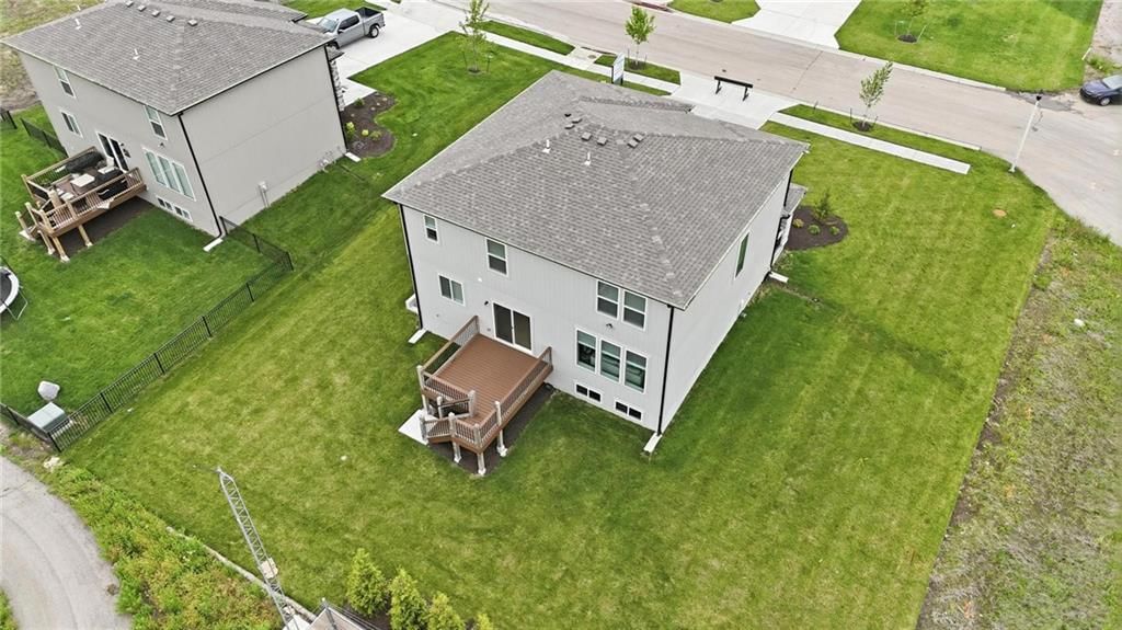 500 SW Chavis Drive — photo 7