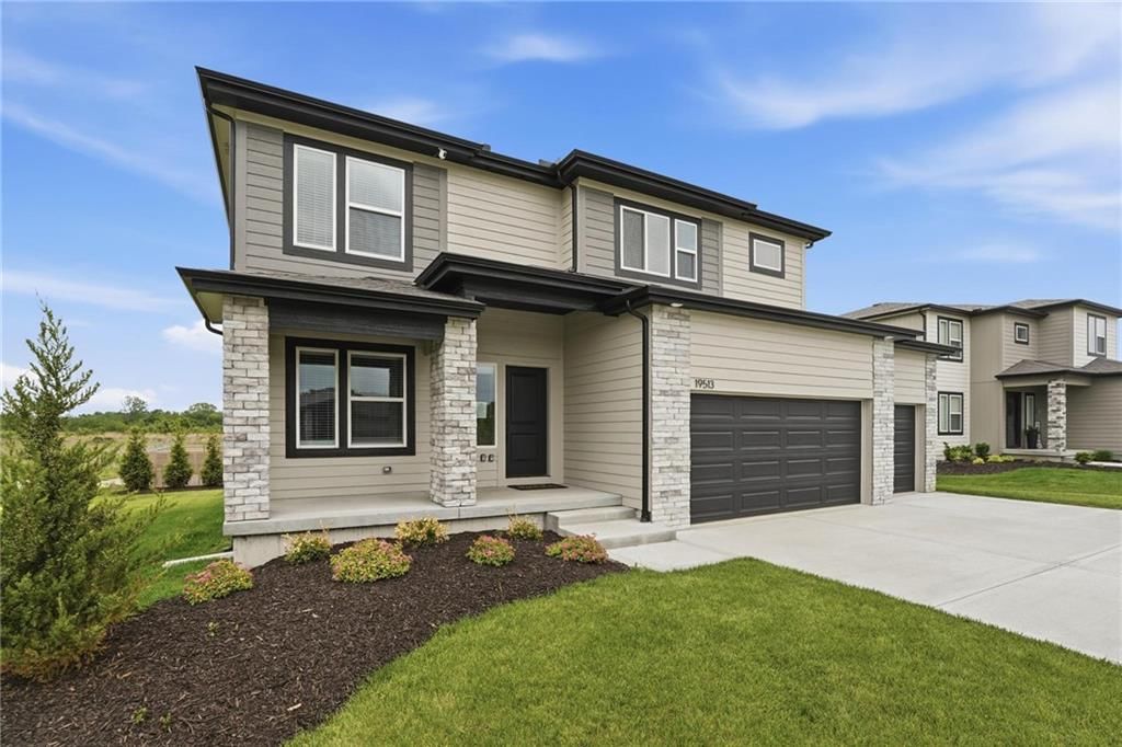 500 SW Chavis Drive — photo 11