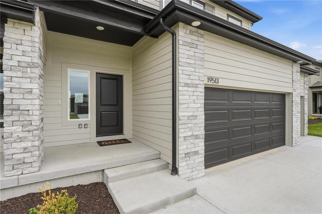 500 SW Chavis Drive — photo 12