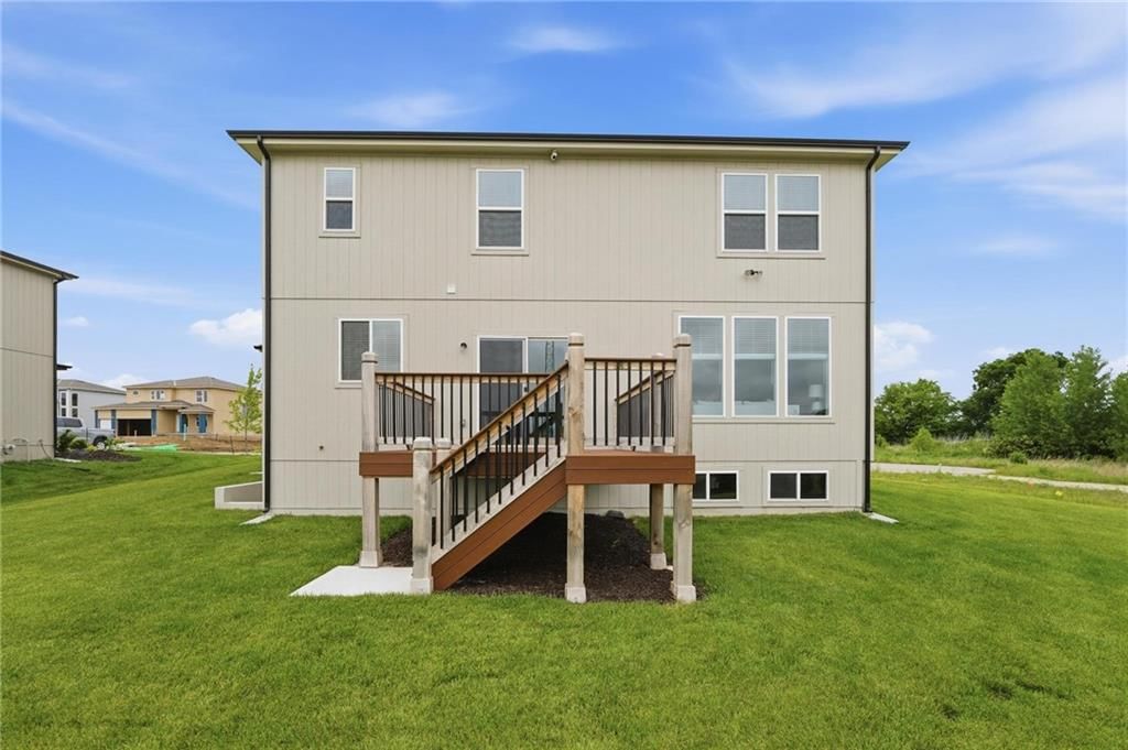 500 SW Chavis Drive — photo 16