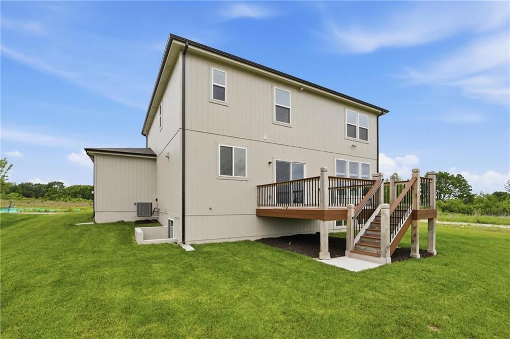 500 SW Chavis Drive — photo 17