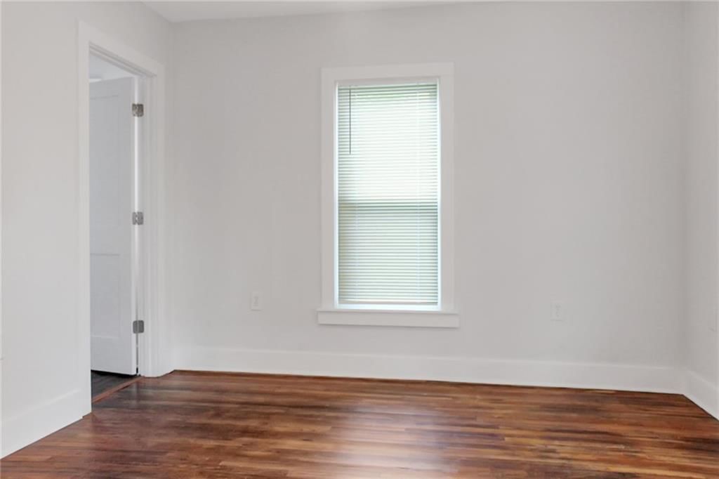 505 W Broadway Street — photo 5