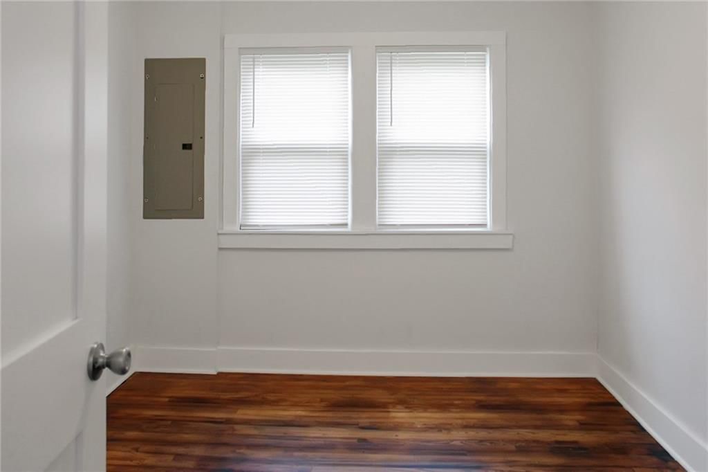 505 W Broadway Street — photo 12