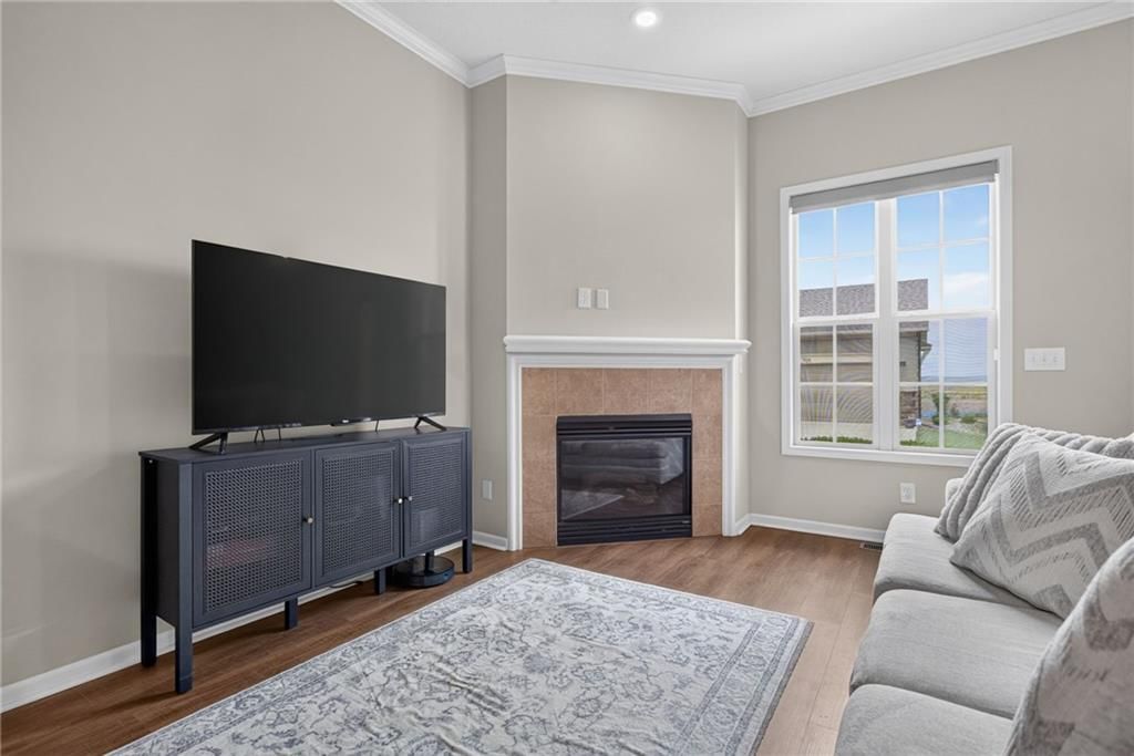 2250 Lake Pointe Drive — photo 10