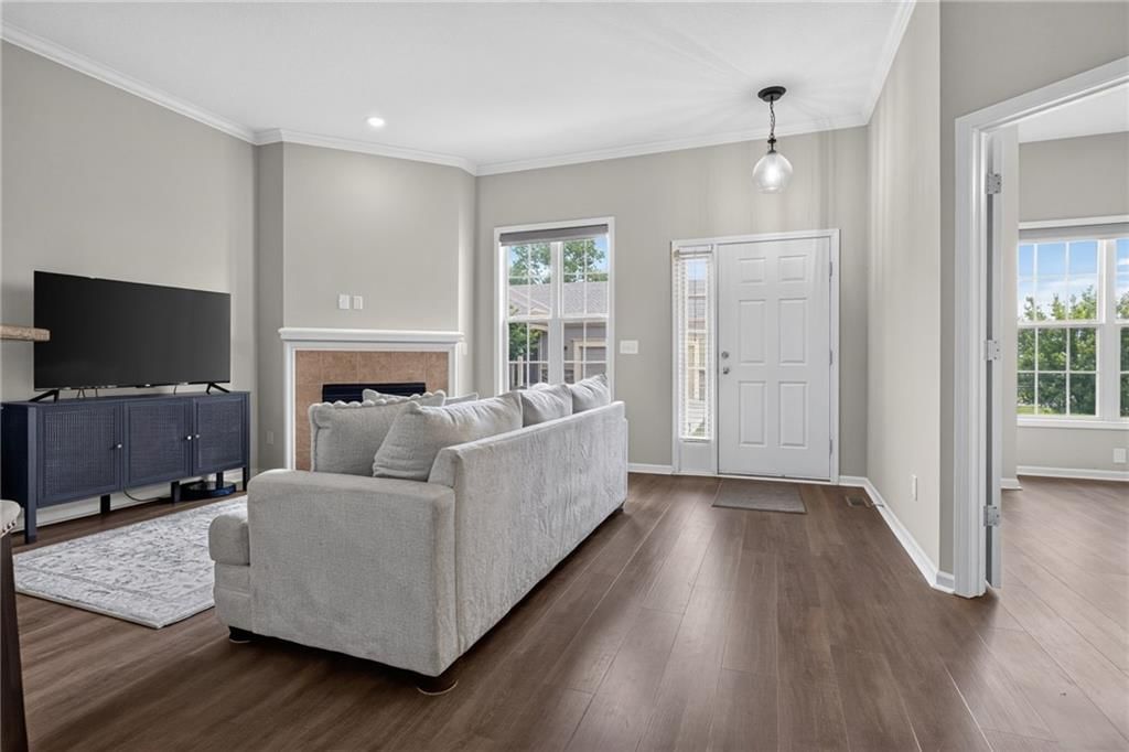 2250 Lake Pointe Drive — photo 12