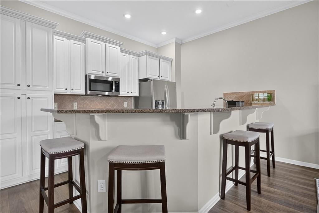 2250 Lake Pointe Drive — photo 13