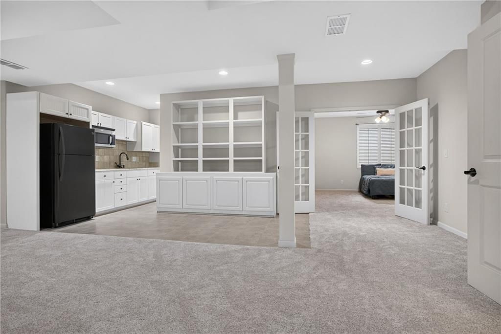 2250 Lake Pointe Drive — photo 33
