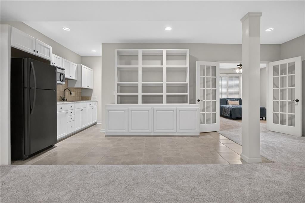 2250 Lake Pointe Drive — photo 39
