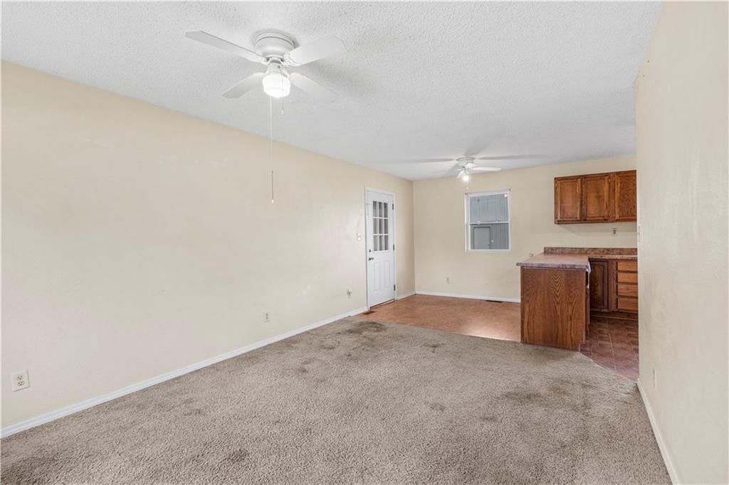 203 & 207 W Market Street — photo 12