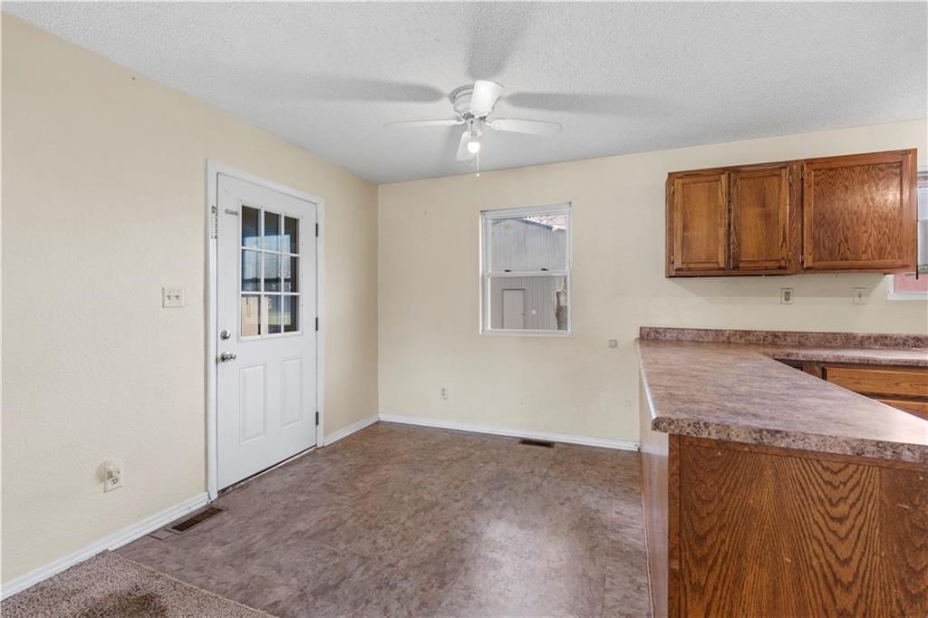 203 & 207 W Market Street — photo 15