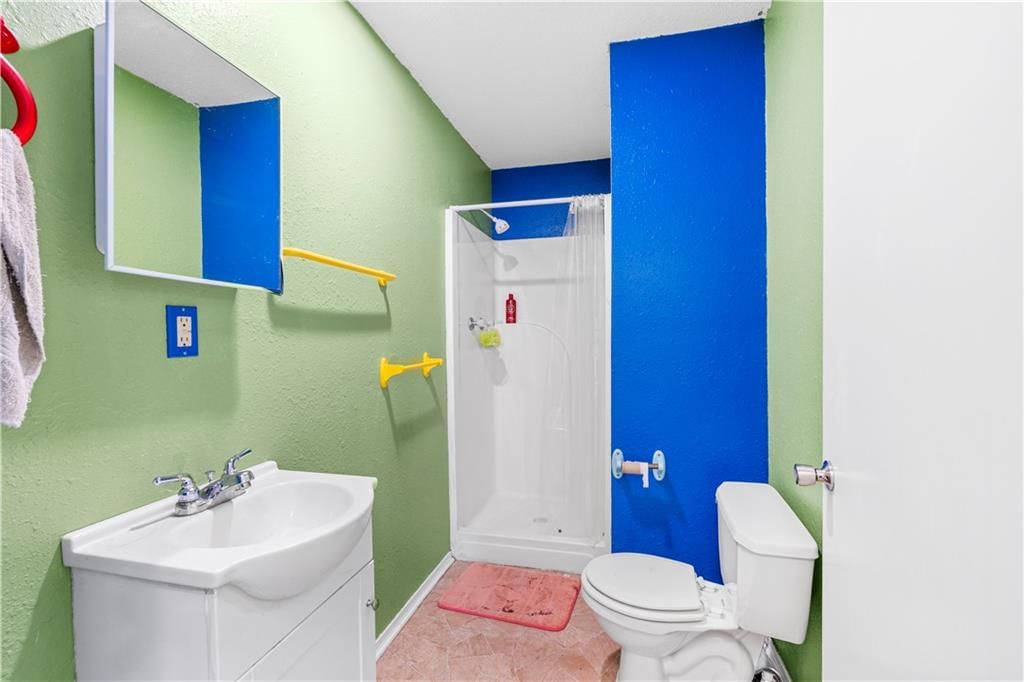 203 & 207 W Market Street — photo 24