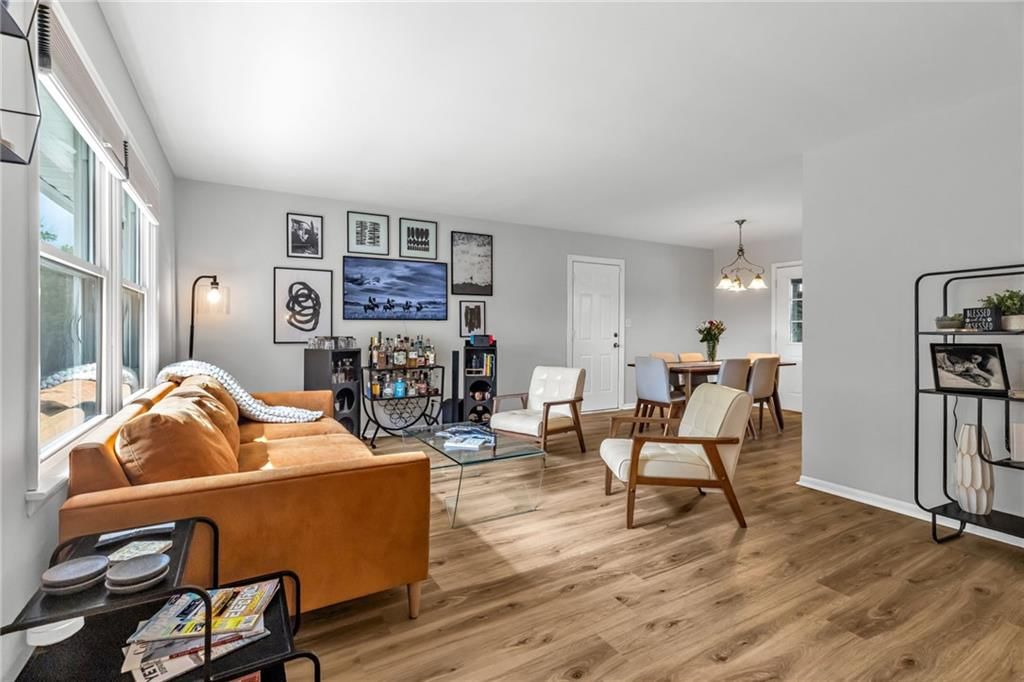 5035 N Euclid Street — photo 5