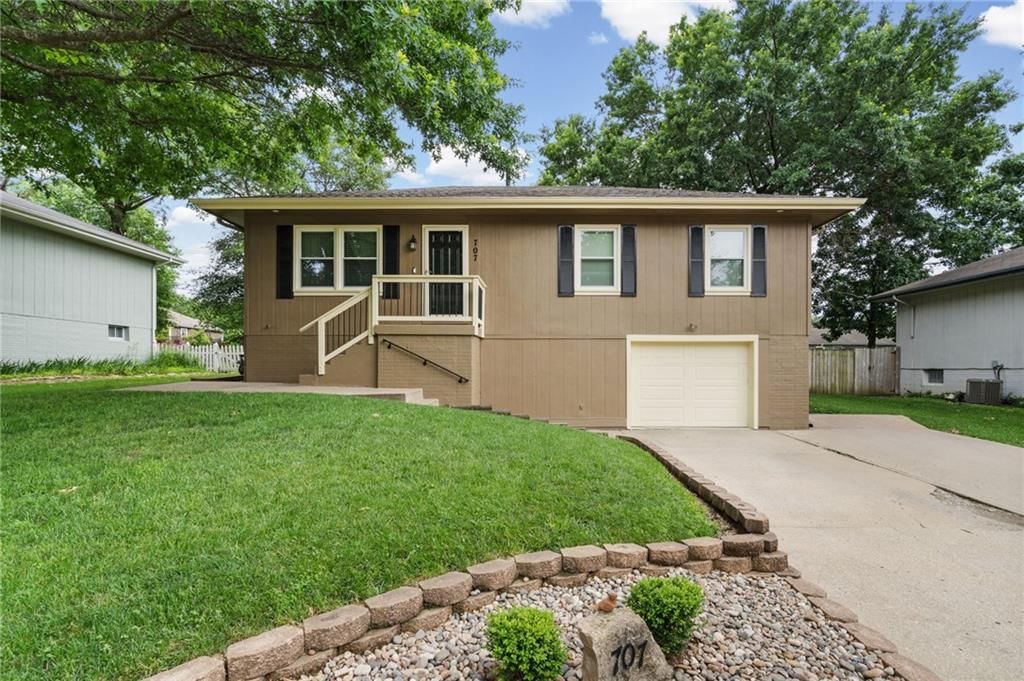 707 Ann Avenue, Harrisonville, MO
