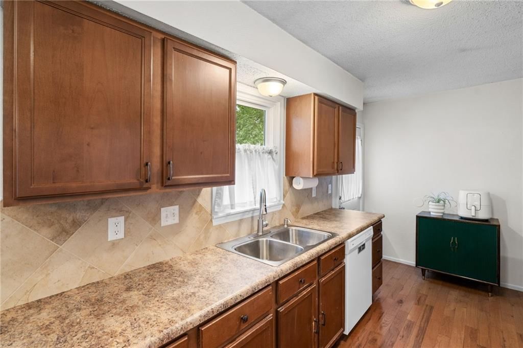 707 Ann Avenue — photo 11