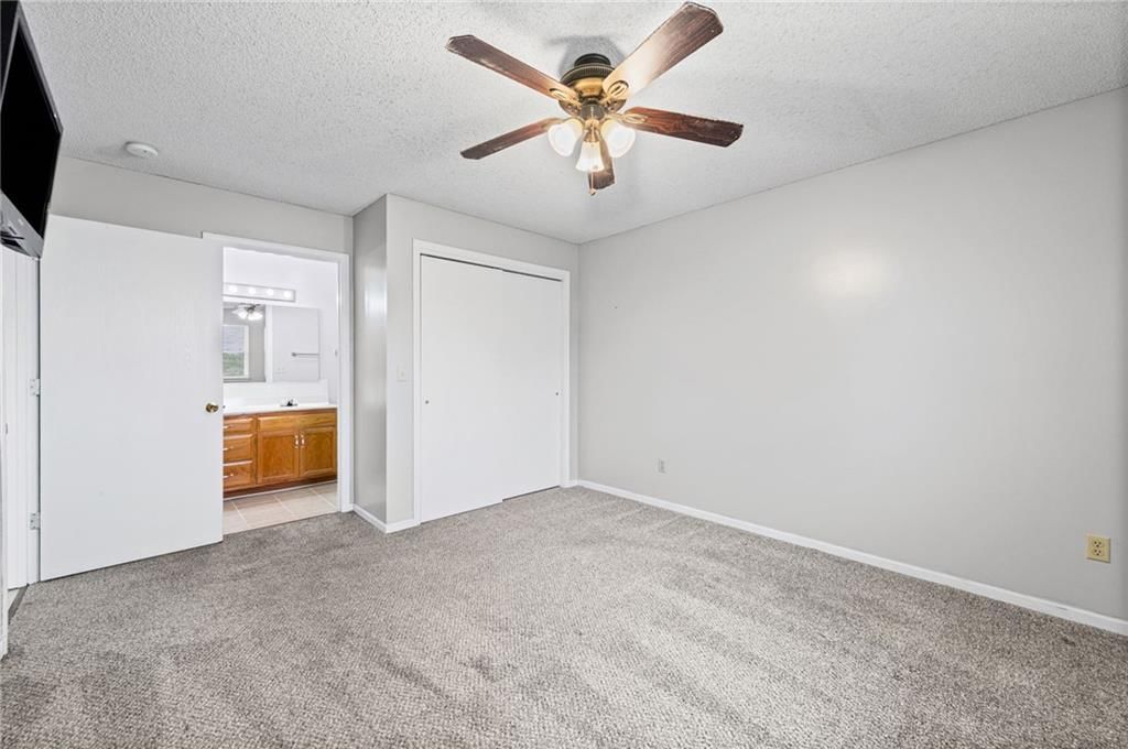 105 Basswood Court — photo 11