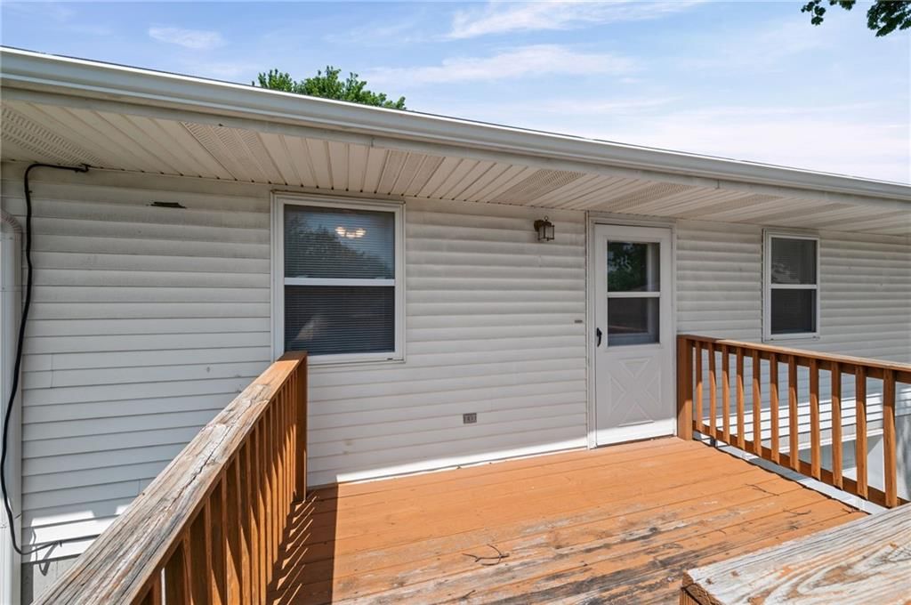 105 Basswood Court — photo 20
