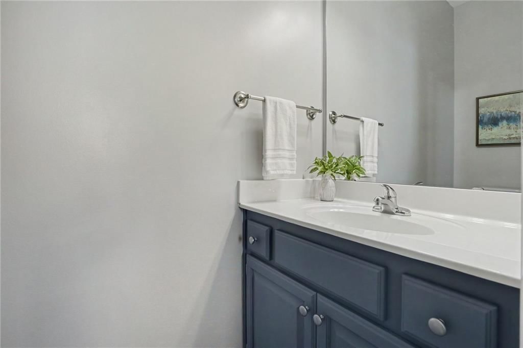 986 Wellington Way — photo 6
