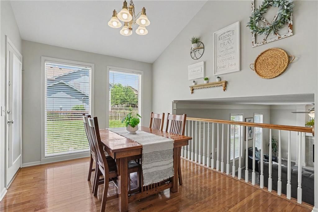 986 Wellington Way — photo 11
