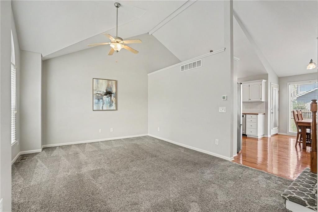 986 Wellington Way — photo 13