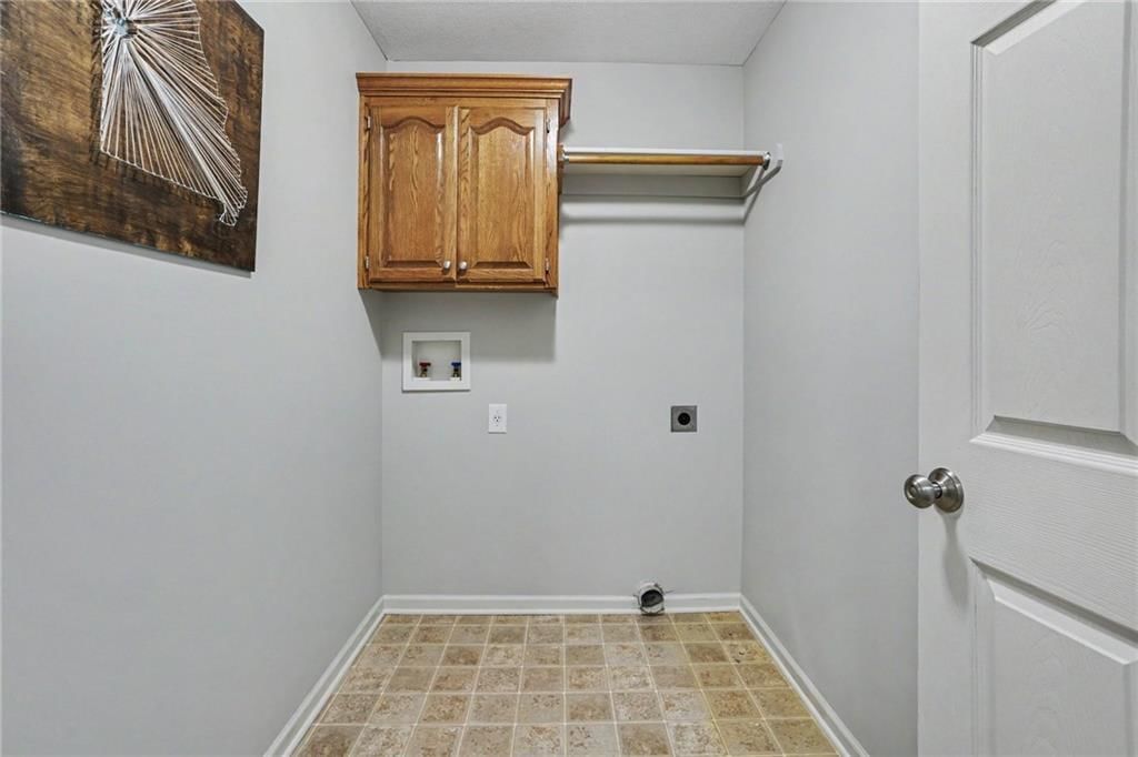 986 Wellington Way — photo 19