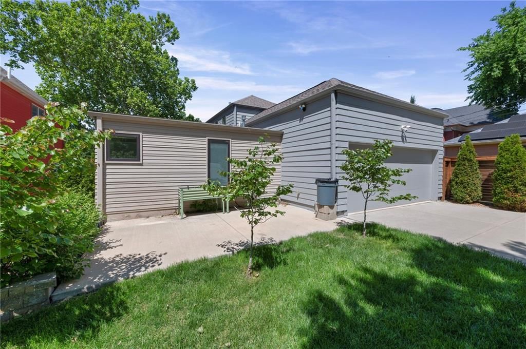 2445 Tracy Avenue — photo 32