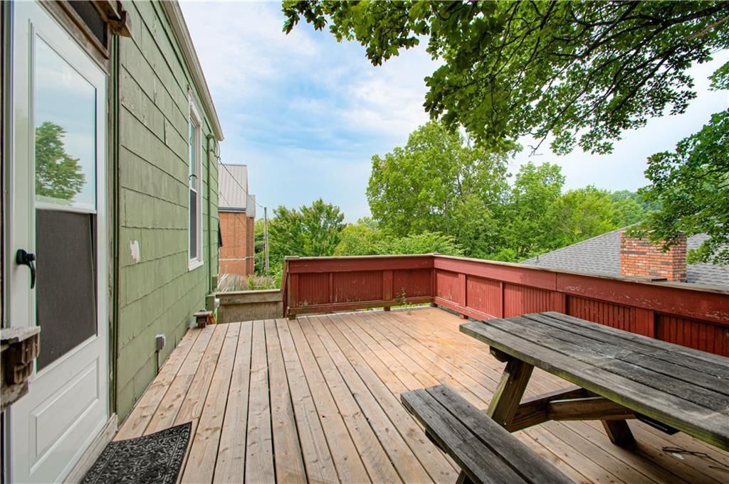 547 Main Street — photo 32