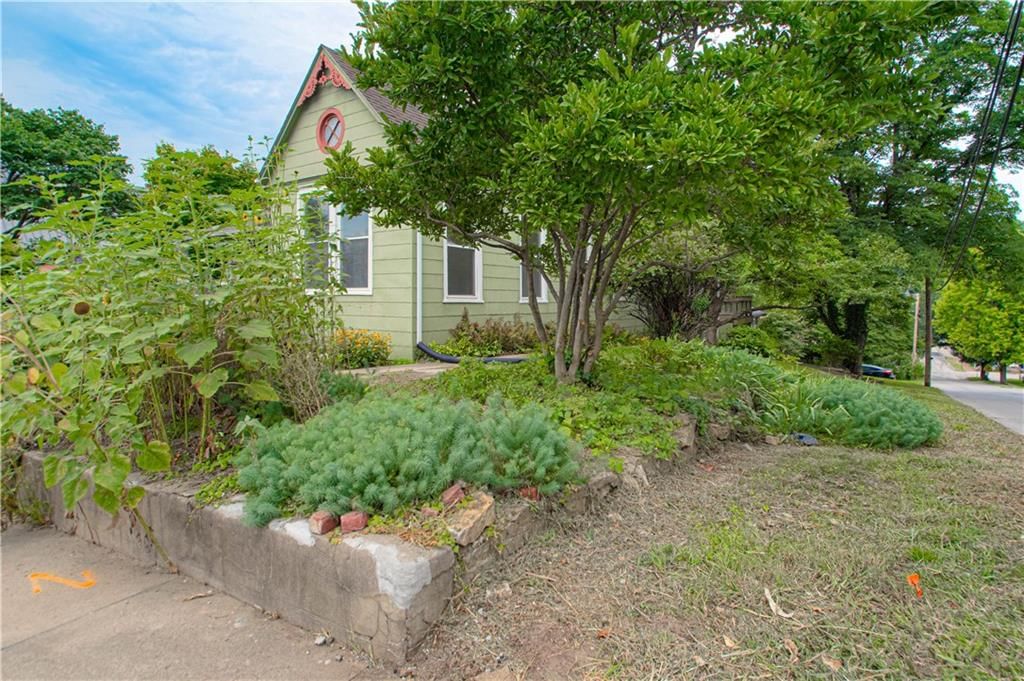 547 Main Street — photo 38