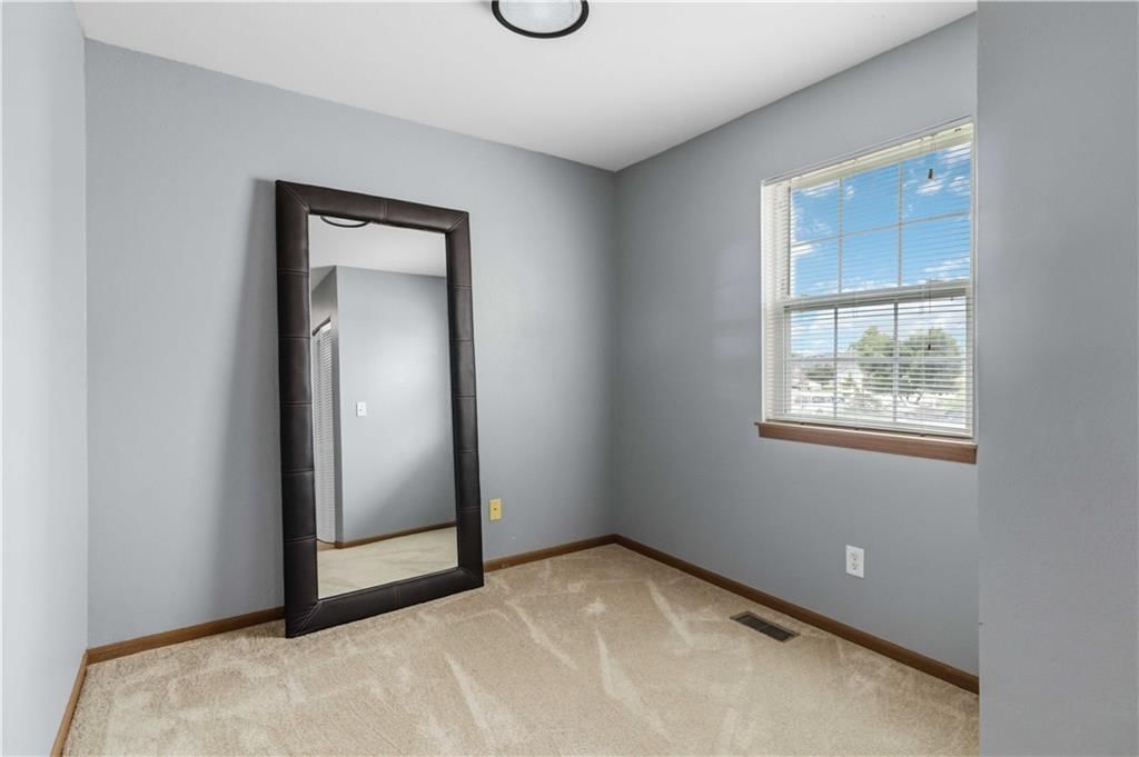 938 E Wildcat Run Street — photo 16