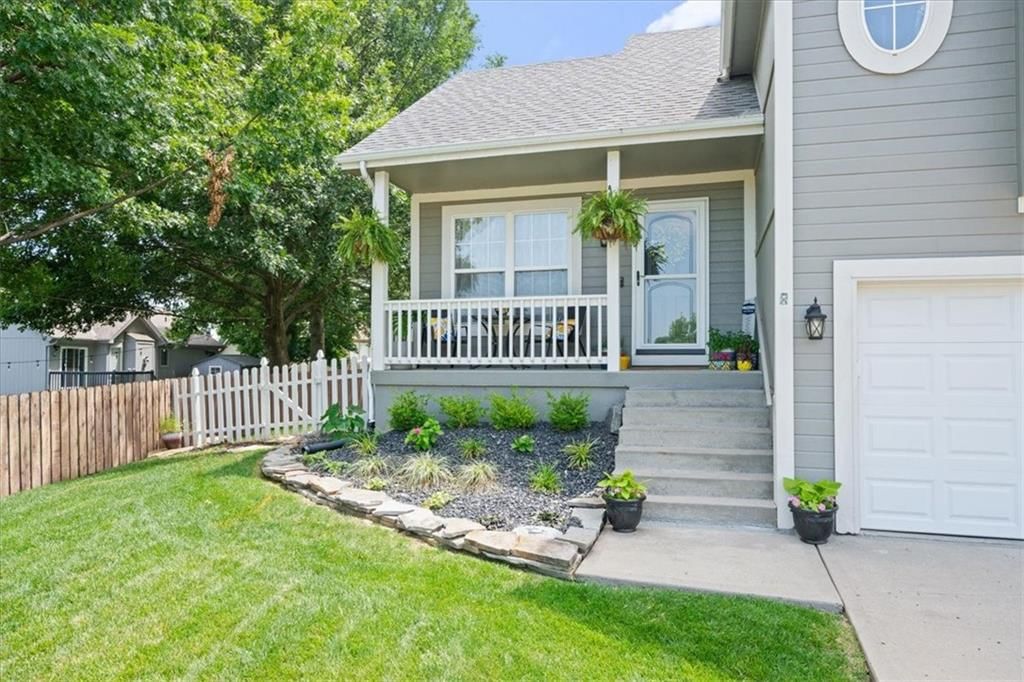 707 Joseph Street — photo 3
