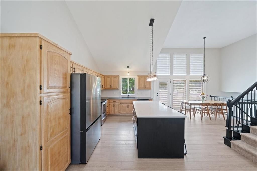 707 Joseph Street — photo 8
