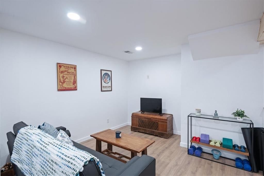 707 Joseph Street — photo 23