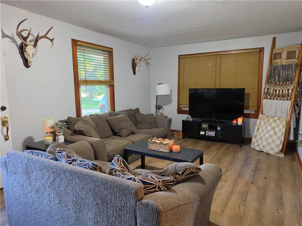 112 N Frederick Avenue — photo 5