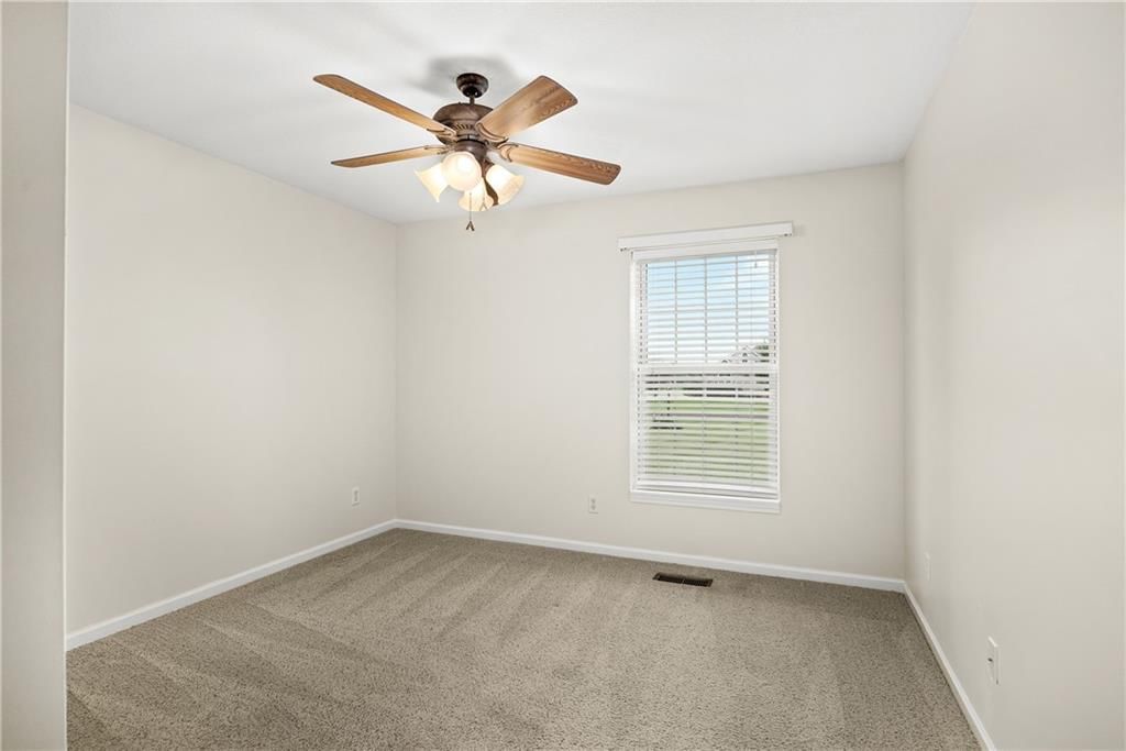 7720 SE Delwood Drive — photo 33