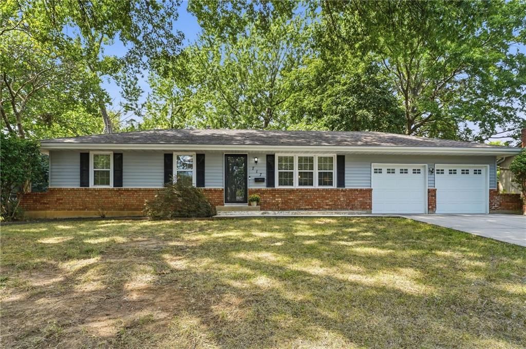 717 N Curtis Street, Olathe, KS