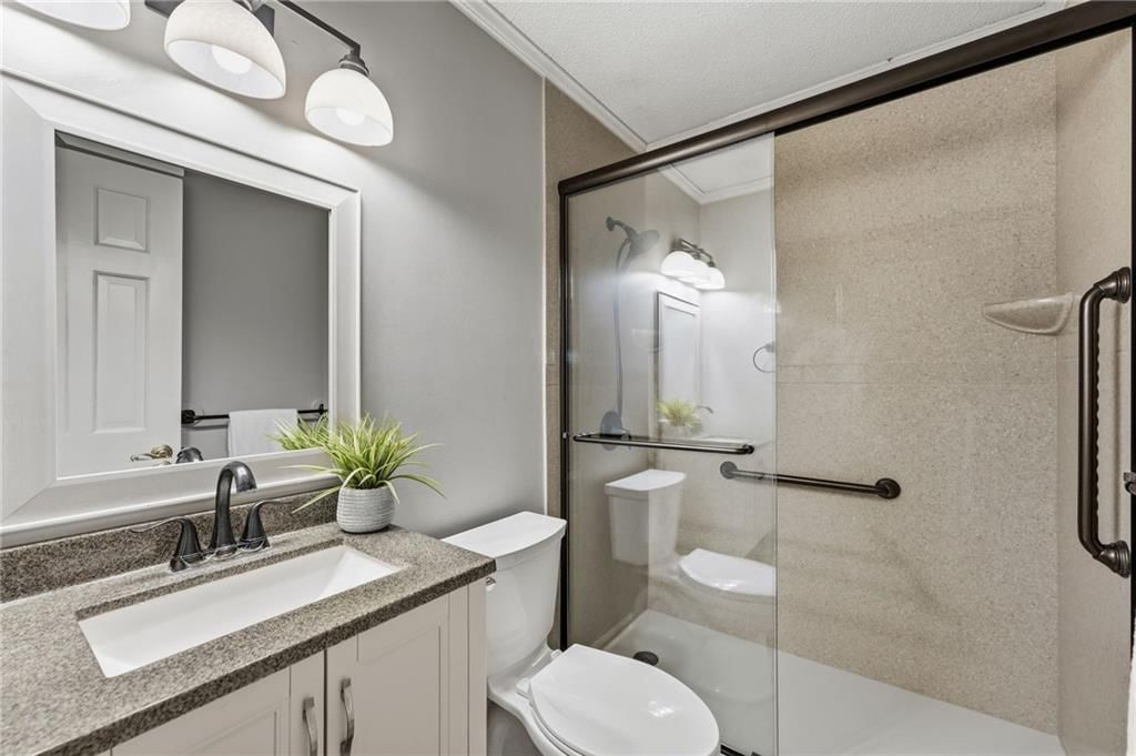 717 N Curtis Street — photo 14