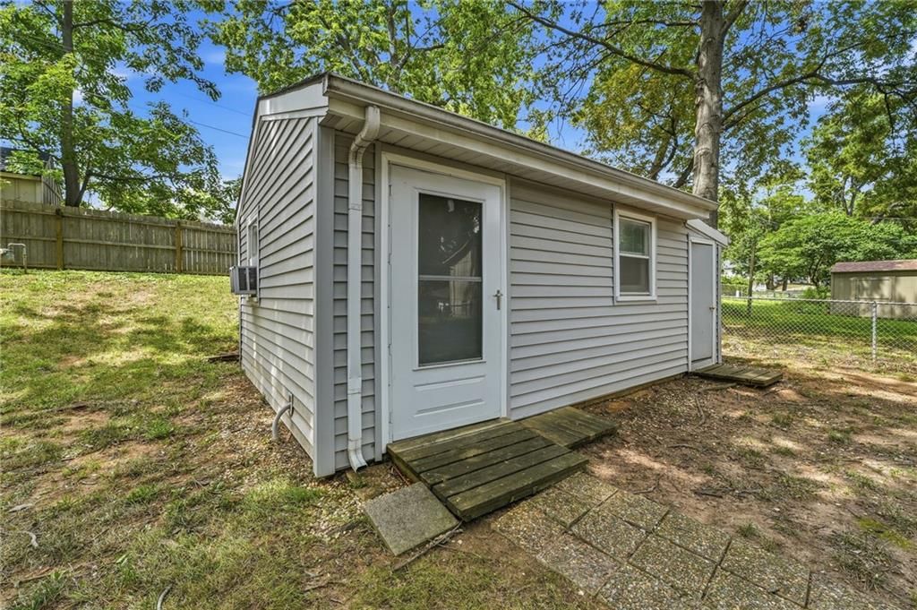717 N Curtis Street — photo 25