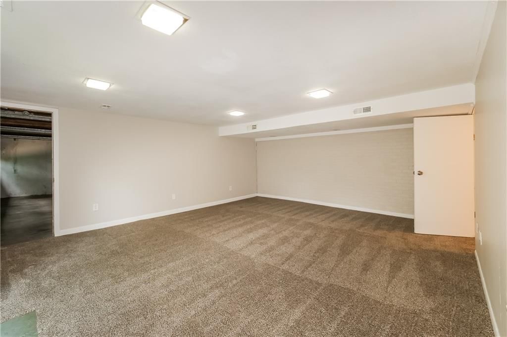 11016 E 51st Street — photo 22