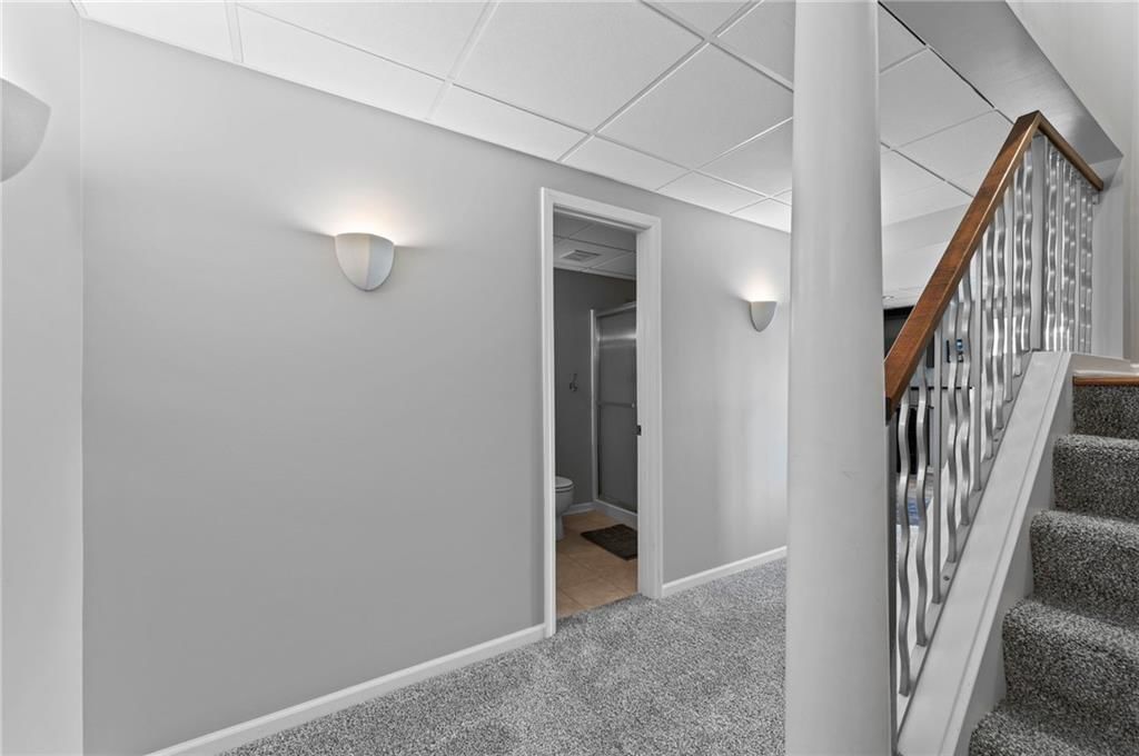 6725 N Nevada Avenue — photo 35