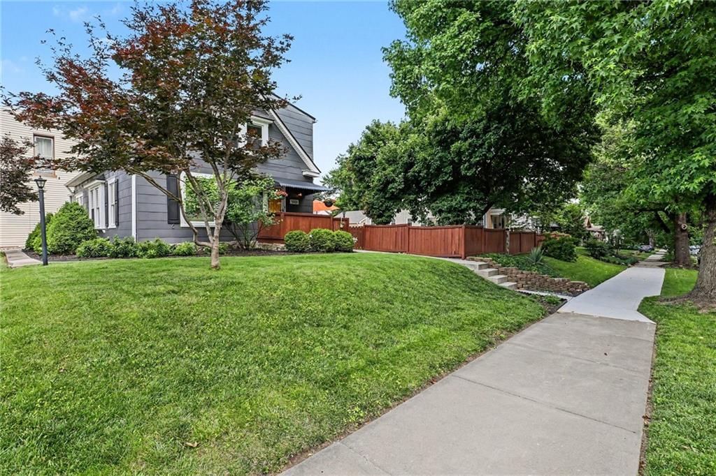 5901 Rockhill Road — photo 4
