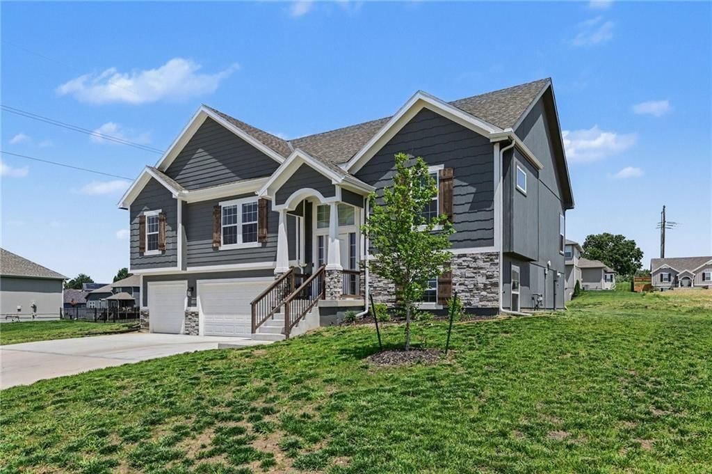 1018 Jasmine Drive — photo 4