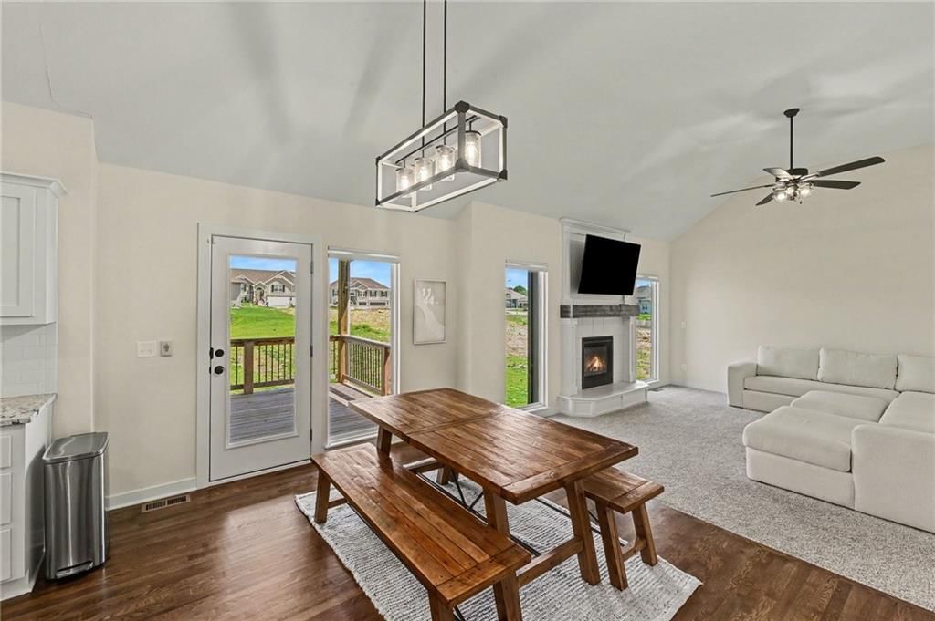 1018 Jasmine Drive — photo 8