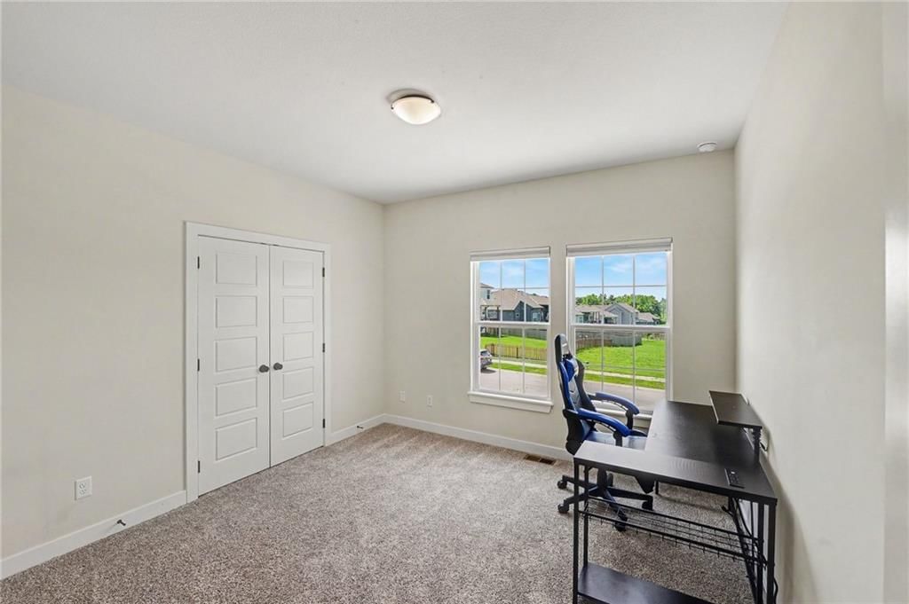 1018 Jasmine Drive — photo 17