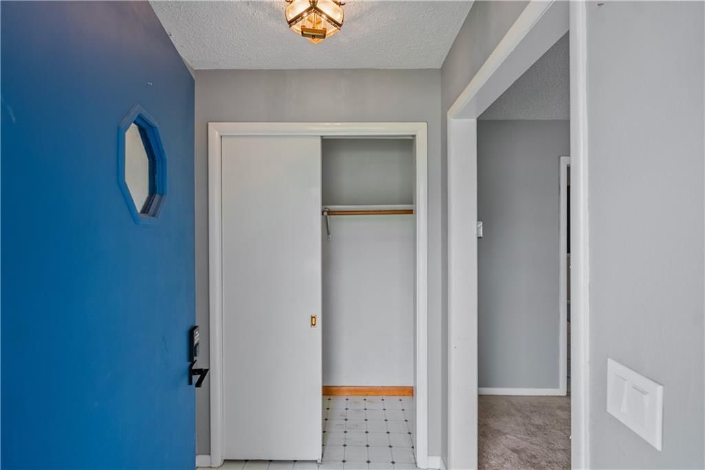 1210 N 18th Place — photo 6