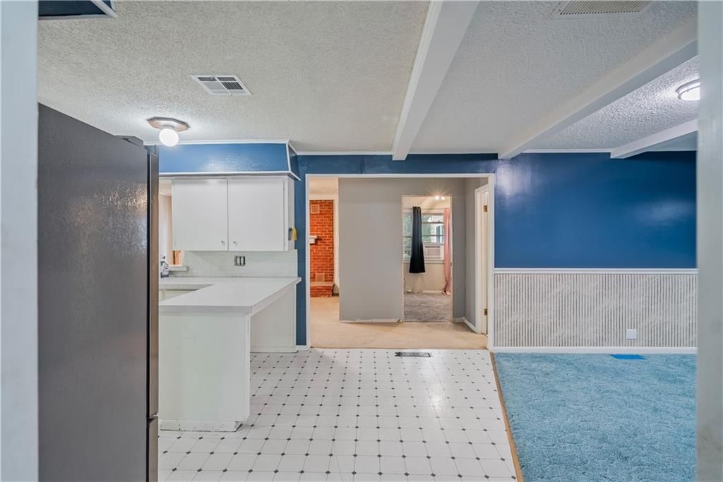 1210 N 18th Place — photo 12