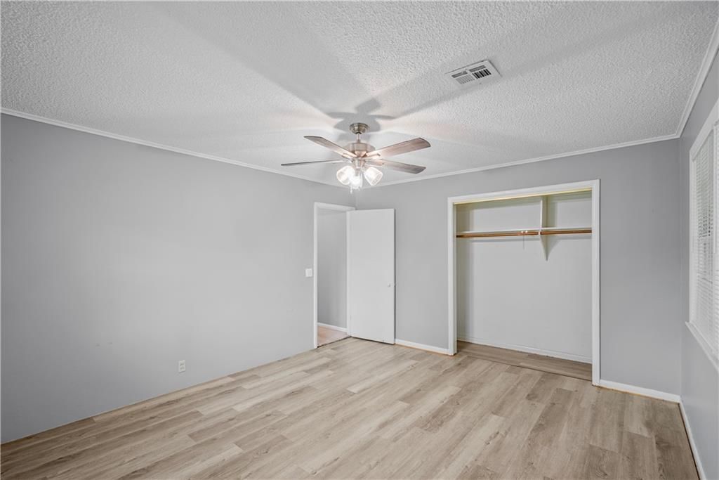 1210 N 18th Place — photo 55