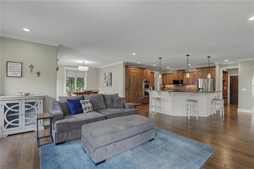 16628 Rosewood Street — photo 21