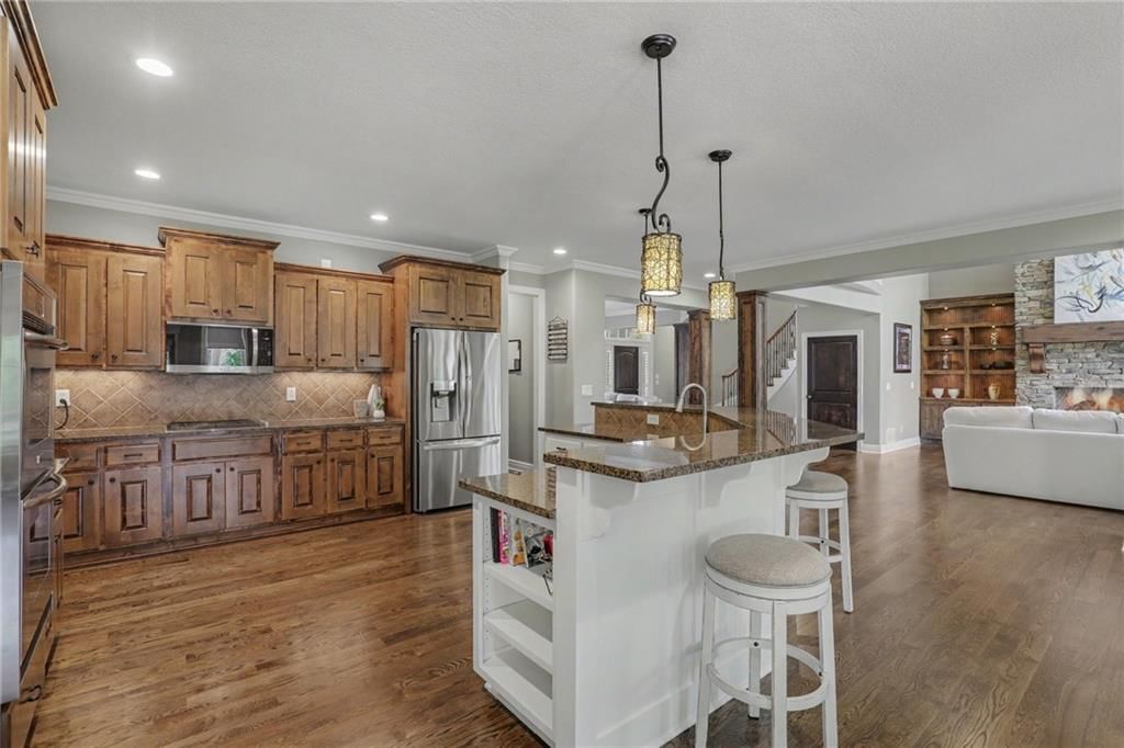 16628 Rosewood Street — photo 22