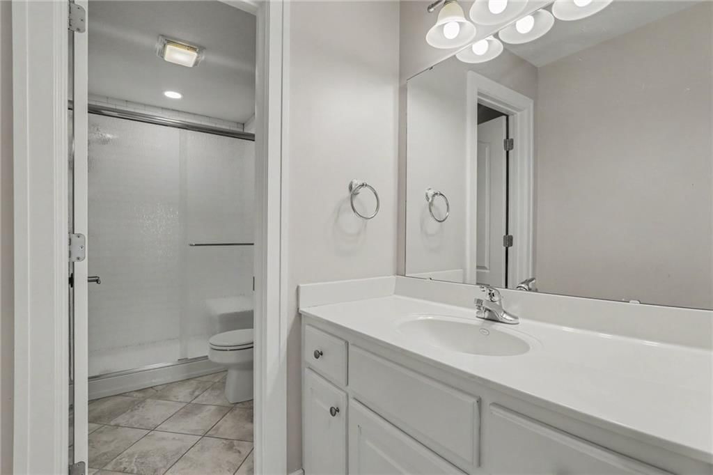 16628 Rosewood Street — photo 33
